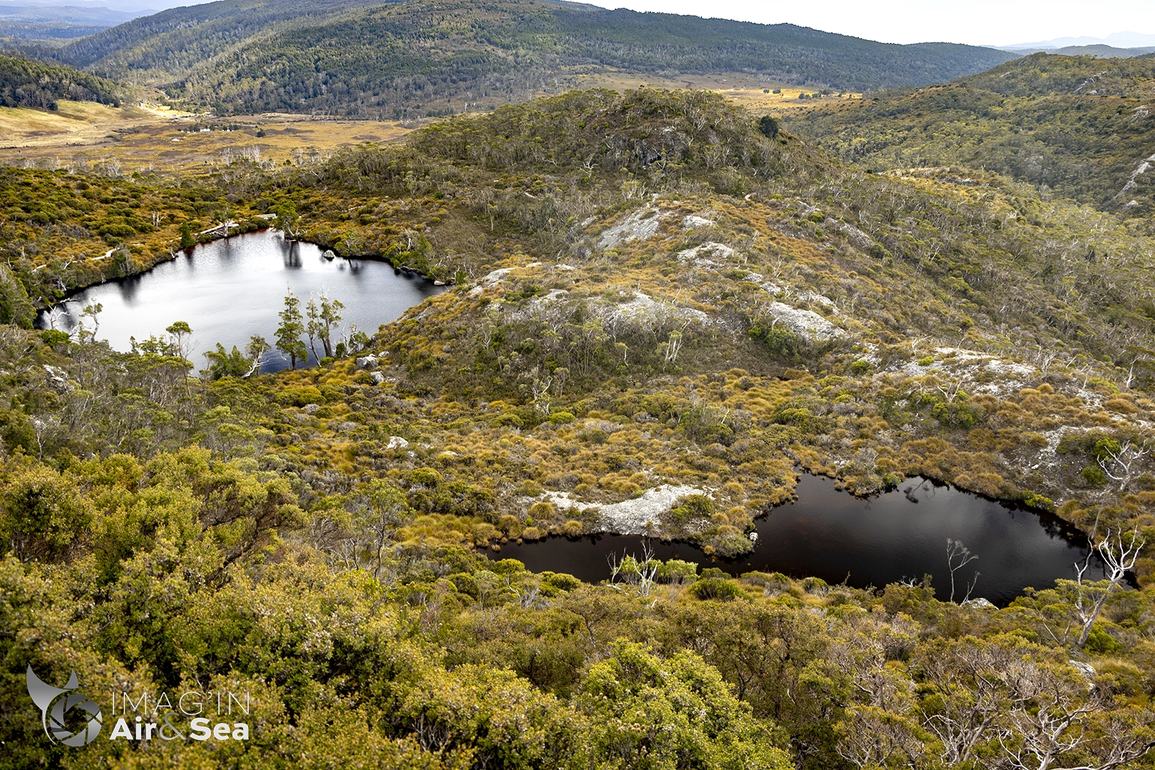 Photographie réalisé dans la montée vers Marion Lookout surplombe Lake Lilla et la Wombat Pool en Tasmanie.